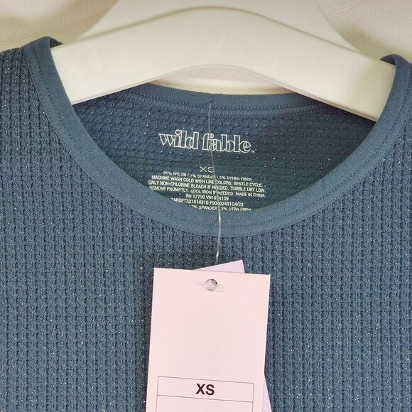Wild Fable Waffle Knit Tee Women's XS Dark Blue Cropped Stretch Short Sleeve NWT - Picture 5 of 14